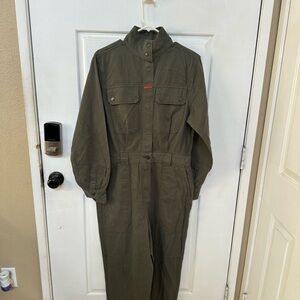 Unpublished  Women’s Utility Jumpsuit Belted Pocket  Size L